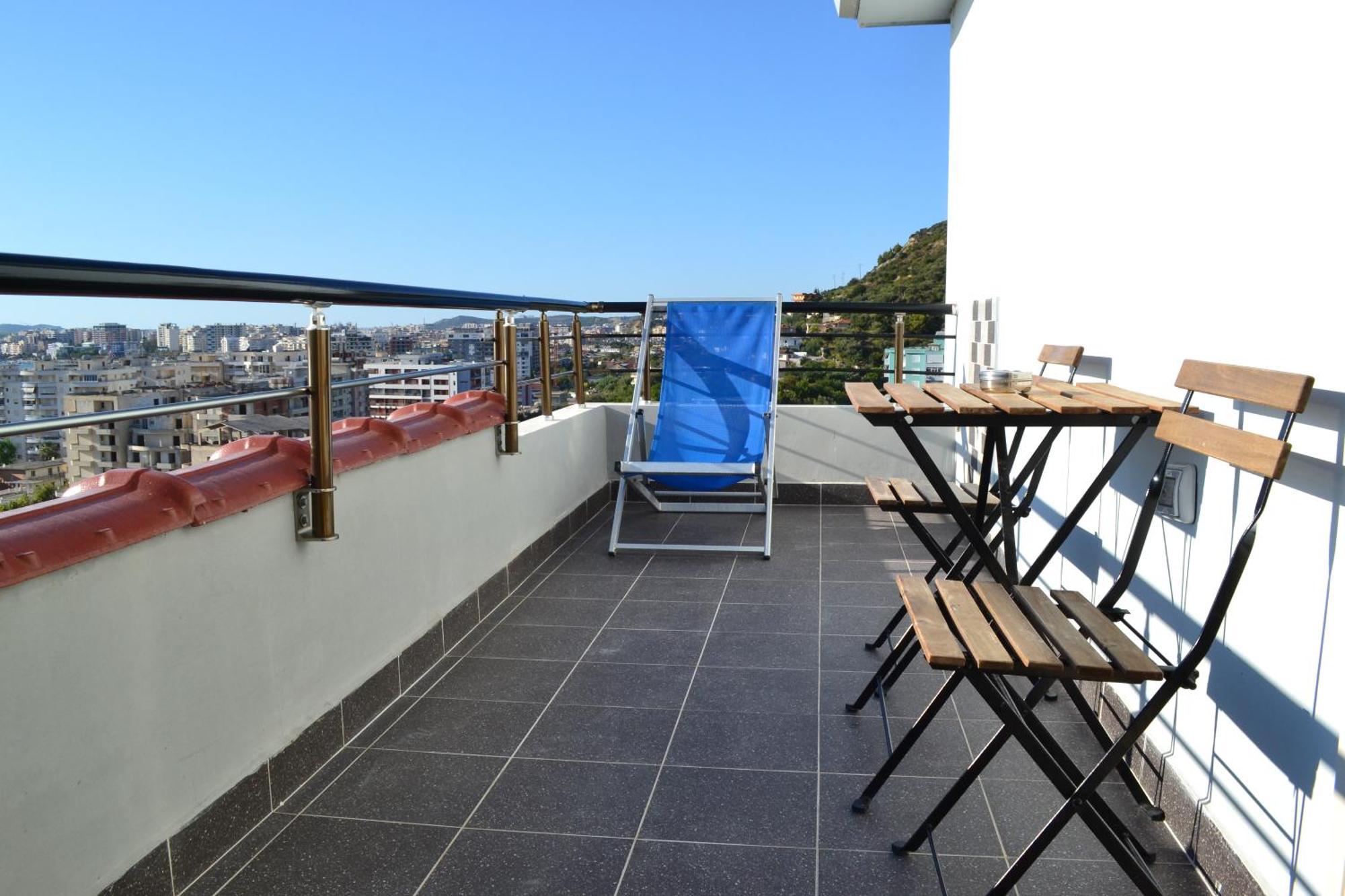 Apartamento Seaview Penthouse Terrace & Garage Vlorë Exterior foto